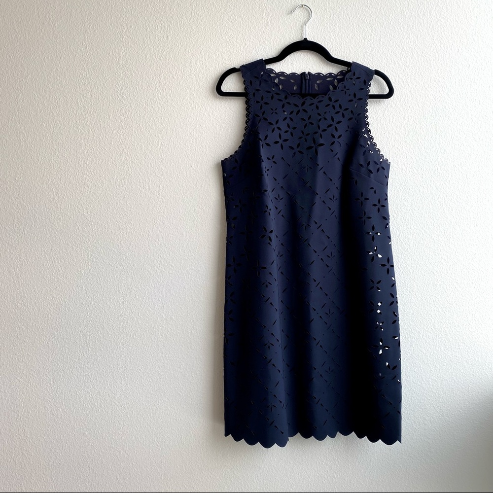 J. Crew Laser Cut Floral Shift Dress - Navy 💙